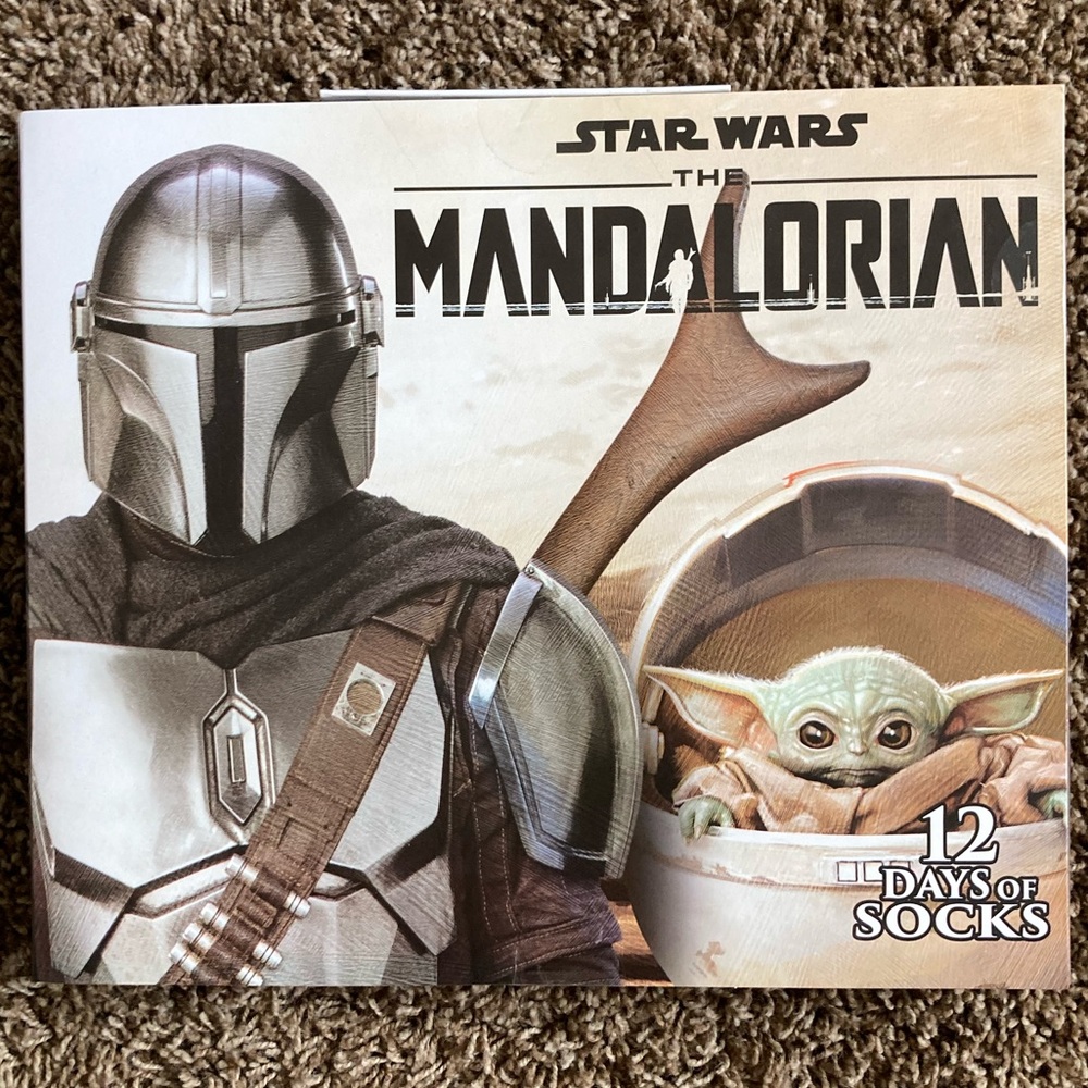 STAR WARS The Mandalorian 12 Days of Socks